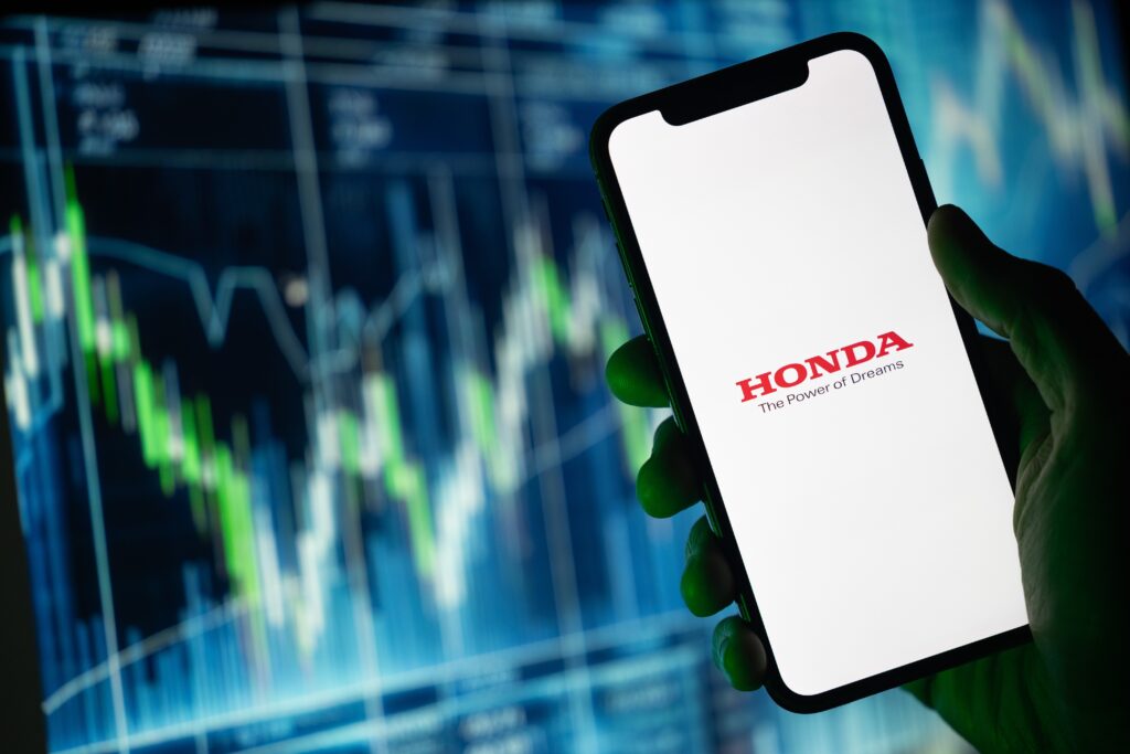 CAJ and a shareholder group held a dialogue with Honda Executive Vice President, Mr Kaihara